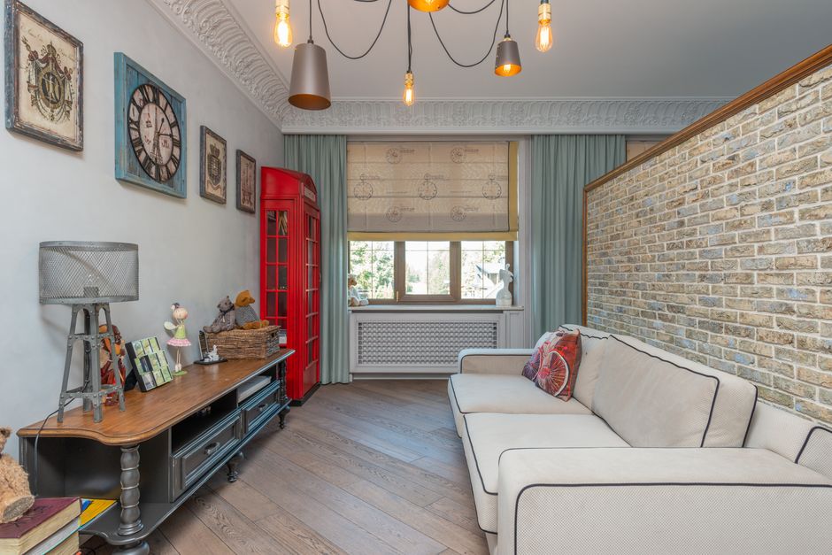 Platenhoezen aan de muur voor retro sfeer. Platenhoezen aan de muur voor retro sfeer.