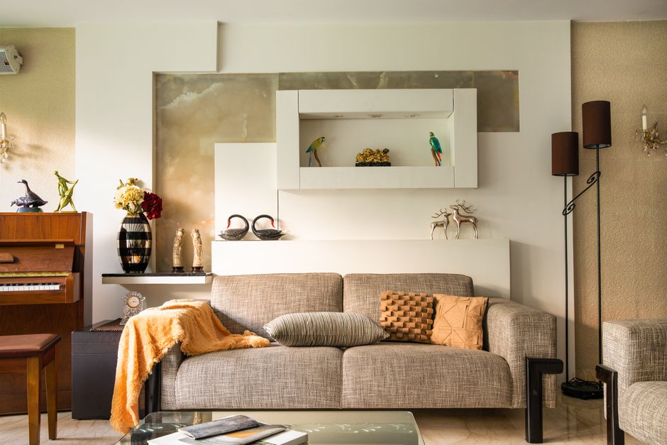 Gezellige woonkamer met kleurrijke herfstdecoraties. Gezellige woonkamer met kleurrijke herfstdecoraties.